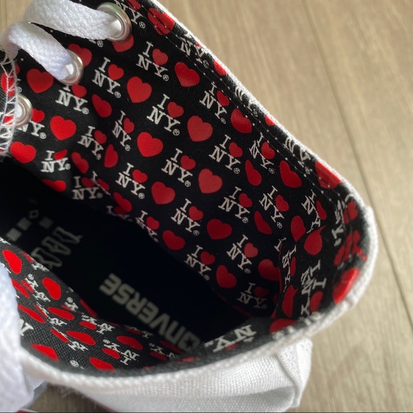 NWT Converse Chuck Taylor All Star “I Love NY” - Picture 11 of 11